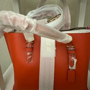Coach Mollie tote
